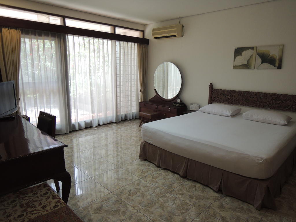 Rumah Polonia Guest House ジャカルタ 部屋 写真
